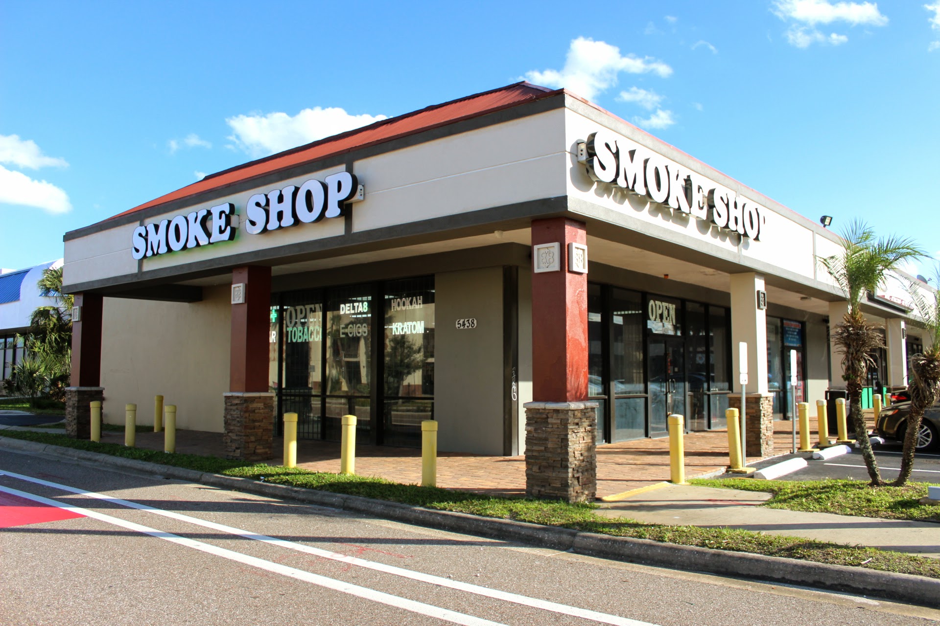 Universal Elite Shop Orlando - vacaystore.com
