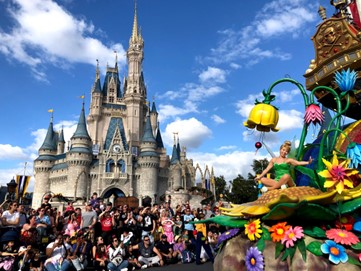 MAGIC KINGDOM PRIVATE TOUR Orlando - vacaystore.com